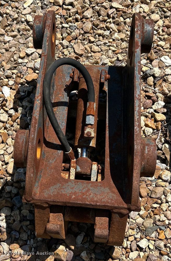 image for item OK9669 (4) quick couplers