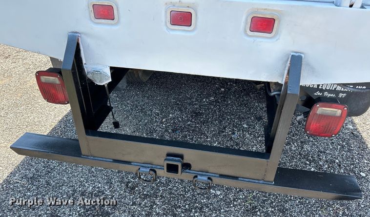 image for item OK9672 1997 Ford F450 Super Duty  flatbed truck