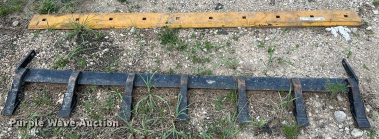 image for item OK9682 (2) cutting edges