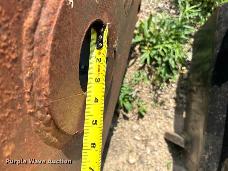 image for item OK9688 (2) quick couplers