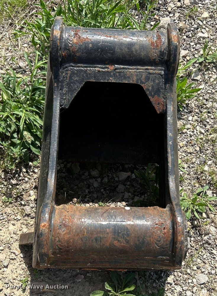 image for item OK9688 (2) quick couplers