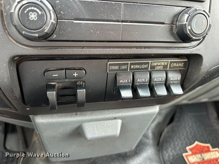 image for item OK9702 2012 Ford F550 Super Duty XL  utility / service truck