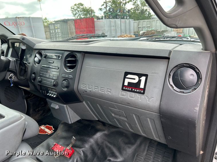 image for item OK9702 2012 Ford F550 Super Duty XL  utility / service truck