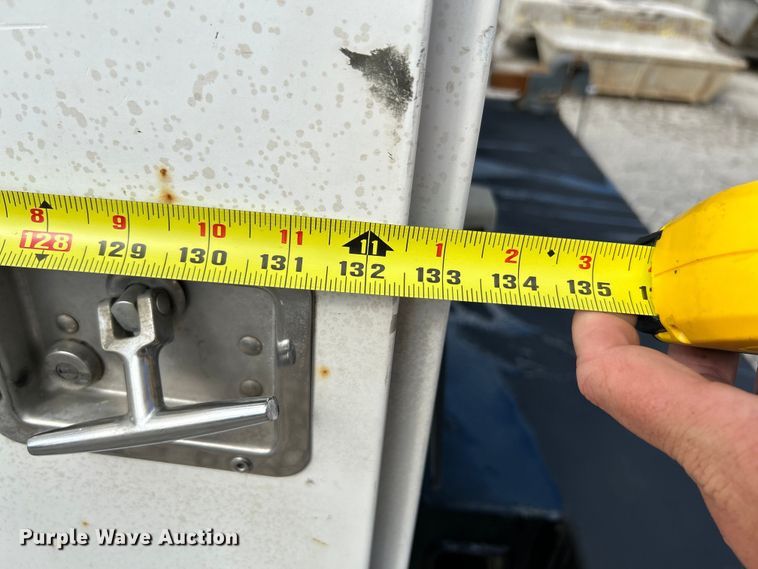 image for item OK9702 2012 Ford F550 Super Duty XL  utility / service truck