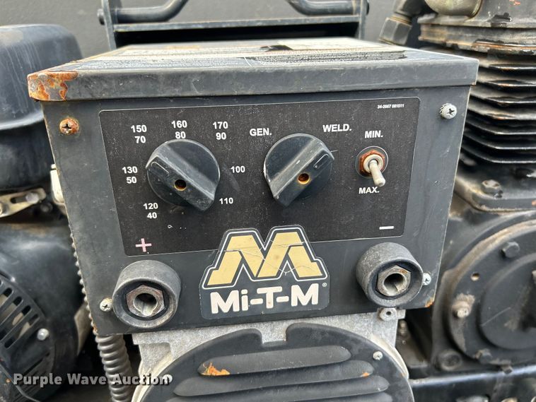 image for item OK9702 2012 Ford F550 Super Duty XL  utility / service truck