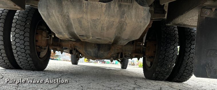 image for item OK9702 2012 Ford F550 Super Duty XL  utility / service truck