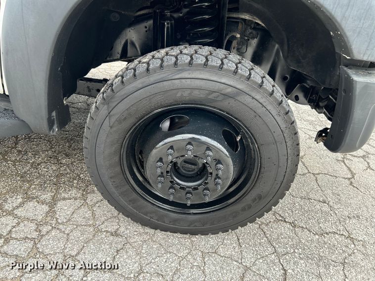 image for item OK9702 2012 Ford F550 Super Duty XL  utility / service truck