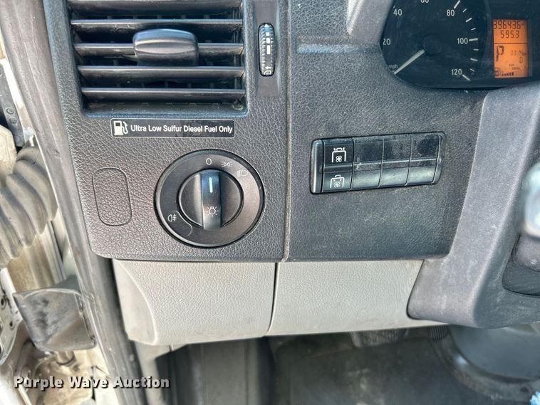 image for item OK9706 2014 Mercedes Benz Sprinter 2500 Bluetec  van