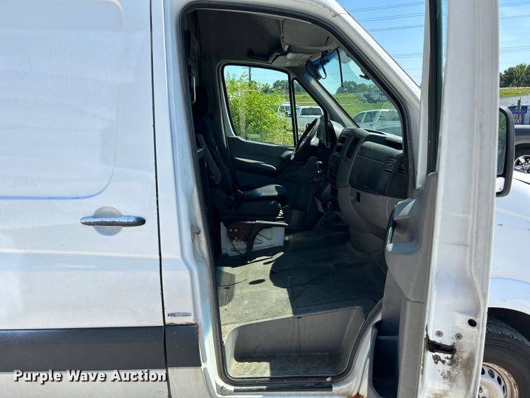 image for item OK9706 2014 Mercedes Benz Sprinter 2500 Bluetec  van