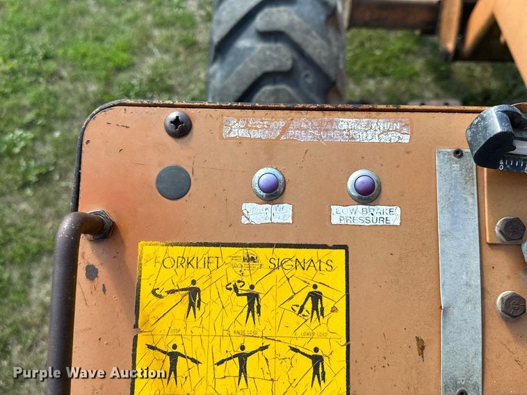 image for item AF9631 1995 Lull 644 Highlander II  telehandler