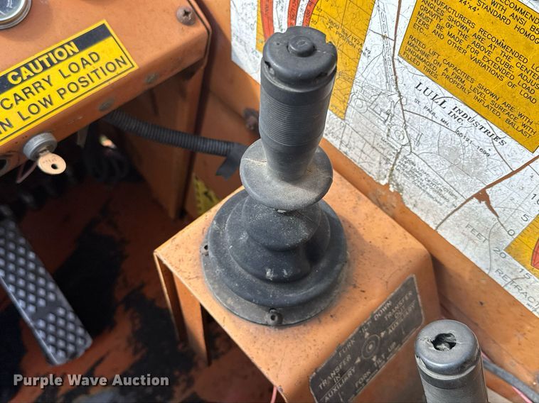 image for item AF9631 1995 Lull 644 Highlander II  telehandler