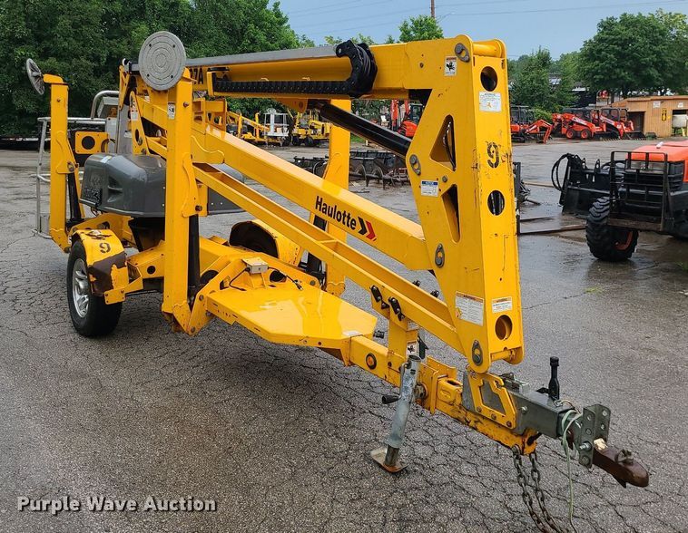 image for item BR9753 2017 Haulotte 4527A  boom lift