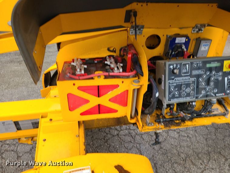 image for item BR9753 2017 Haulotte 4527A  boom lift