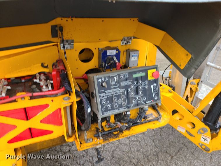 image for item BR9753 2017 Haulotte 4527A  boom lift