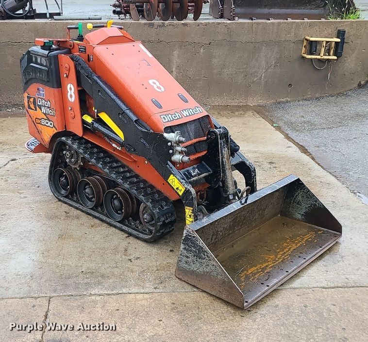 image for item BR9755 2020 Ditch Witch SK600  compact utility loader
