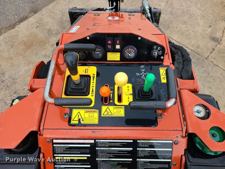 image for item BR9755 2020 Ditch Witch SK600  compact utility loader