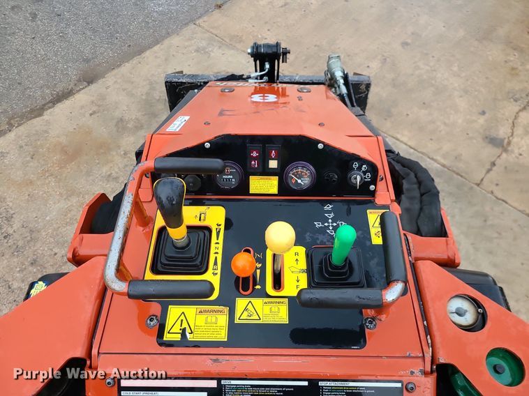 image for item BR9755 2020 Ditch Witch SK600  compact utility loader