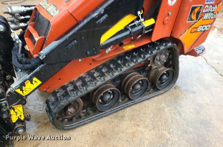 image for item BR9755 2020 Ditch Witch SK600  compact utility loader