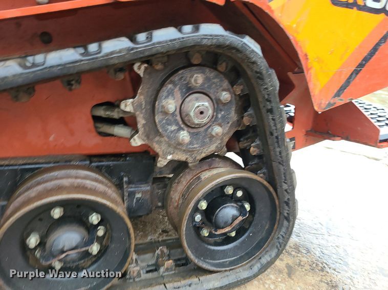 image for item BR9755 2020 Ditch Witch SK600  compact utility loader