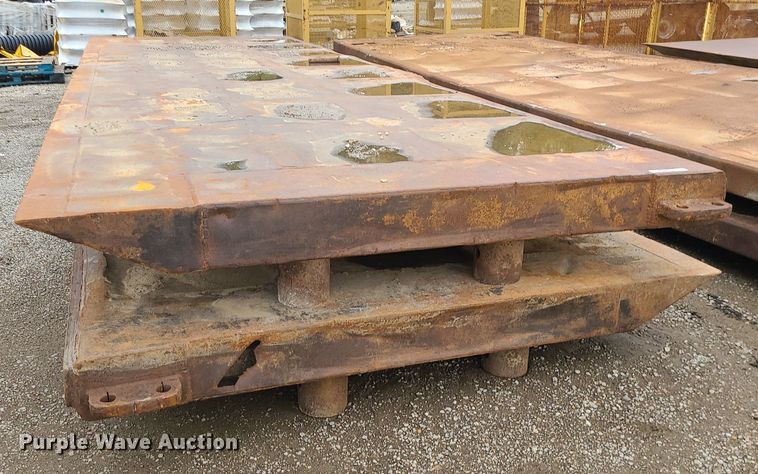 image for item BR9769 Trench box