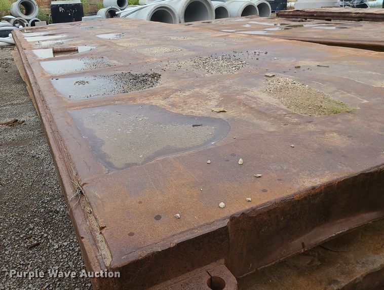 image for item BR9769 Trench box