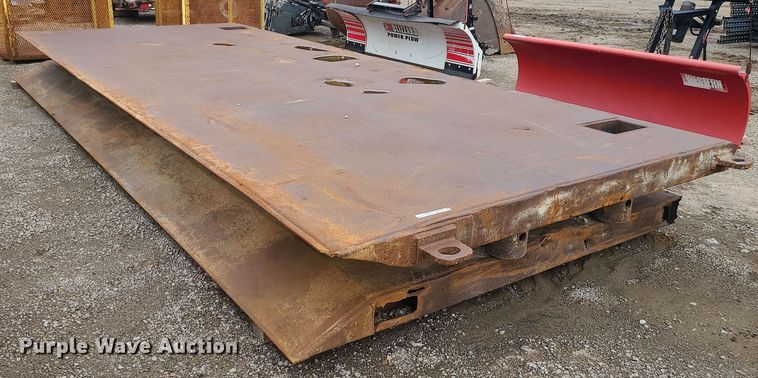 image for item BR9771 Trench box