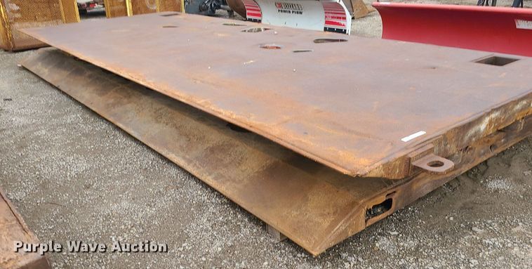 image for item BR9771 Trench box