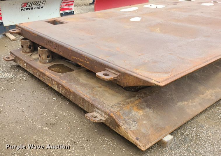 image for item BR9771 Trench box