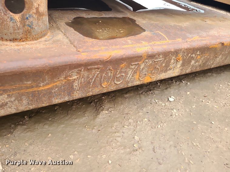 image for item BR9771 Trench box