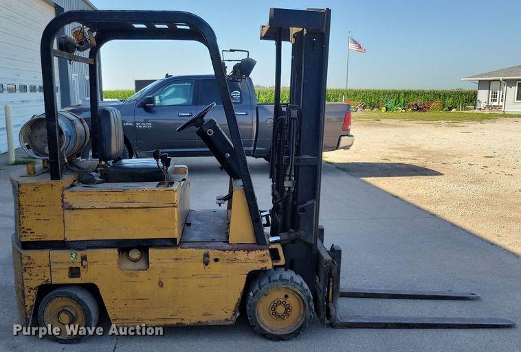 image for item DA7233 Caterpillar T50D  forklift