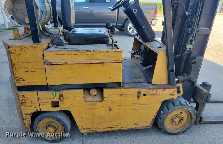 image for item DA7233 Caterpillar T50D  forklift