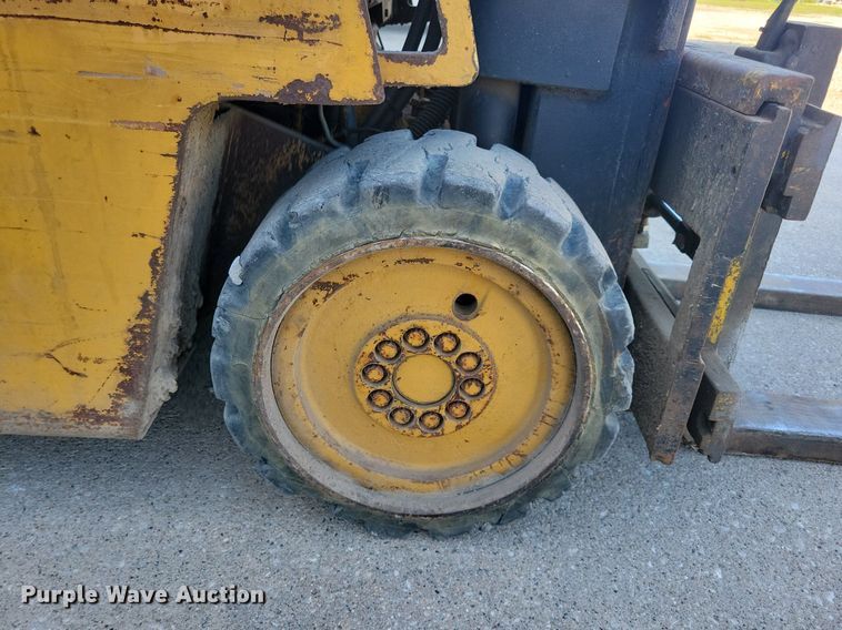 image for item DA7233 Caterpillar T50D  forklift