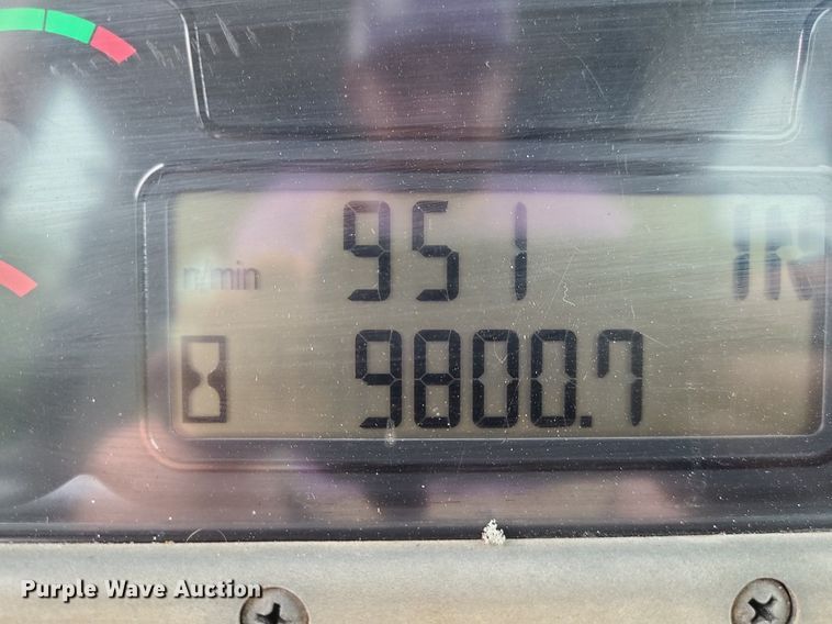 image for item DC6008 2008 Caterpillar 963D  track loader