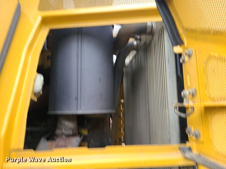 image for item DC6008 2008 Caterpillar 963D  track loader