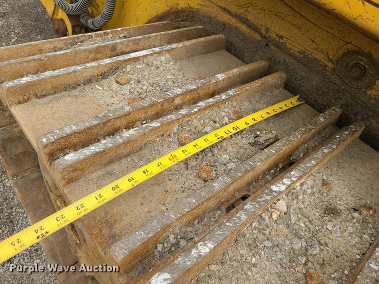 image for item DC6008 2008 Caterpillar 963D  track loader