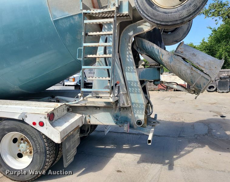 image for item DC6011 1999 Sterling L-Line  ready mix truck