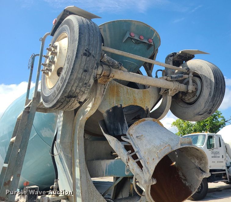 image for item DC6011 1999 Sterling L-Line  ready mix truck