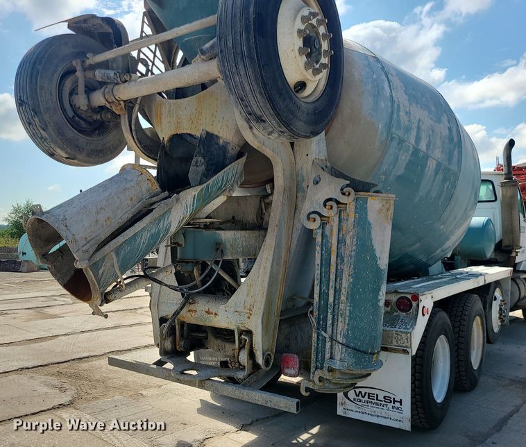 image for item DC6011 1999 Sterling L-Line  ready mix truck