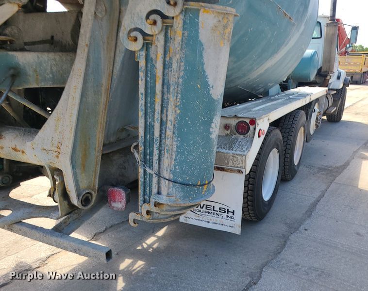 image for item DC6011 1999 Sterling L-Line  ready mix truck