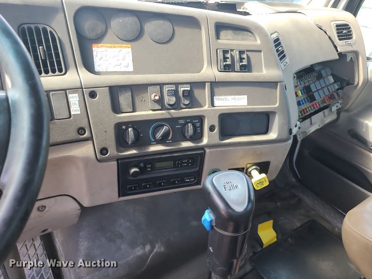 image for item DC6011 1999 Sterling L-Line  ready mix truck