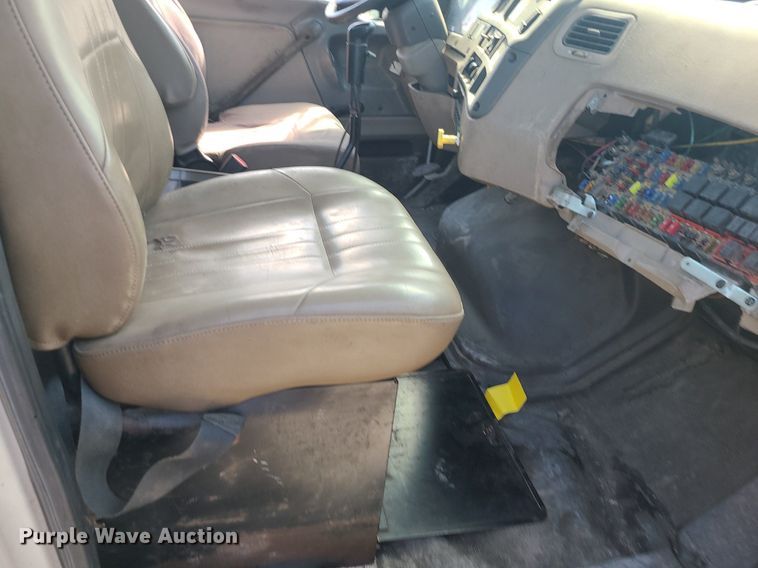 image for item DC6011 1999 Sterling L-Line  ready mix truck