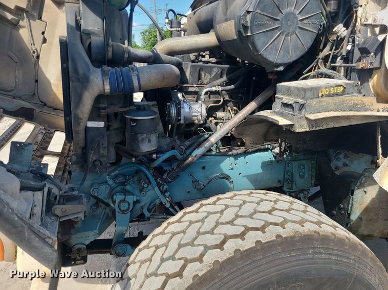 image for item DC6011 1999 Sterling L-Line  ready mix truck