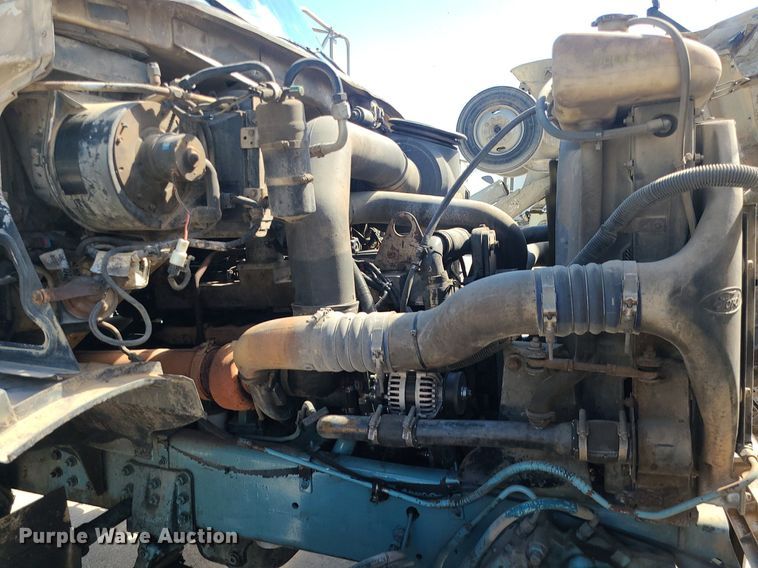 image for item DC6011 1999 Sterling L-Line  ready mix truck