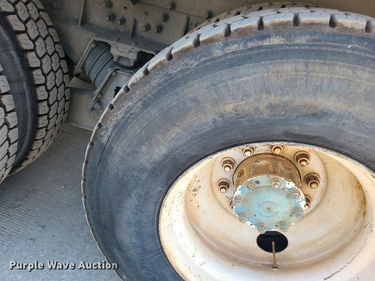 image for item DC6011 1999 Sterling L-Line  ready mix truck