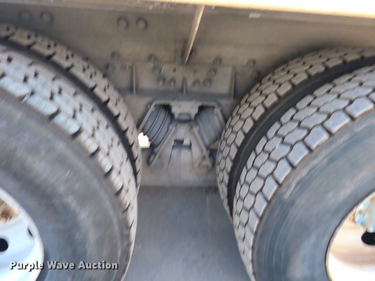 image for item DC6011 1999 Sterling L-Line  ready mix truck