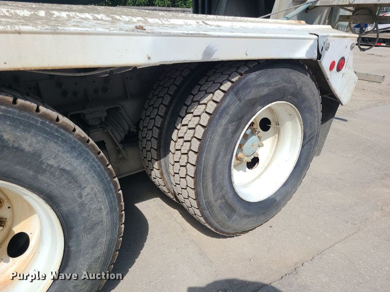 image for item DC6011 1999 Sterling L-Line  ready mix truck