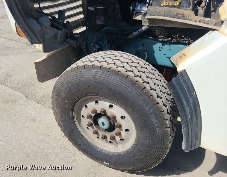 image for item DC6011 1999 Sterling L-Line  ready mix truck