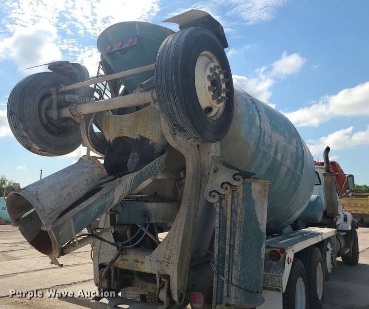 image for item DC6011 1999 Sterling L-Line  ready mix truck