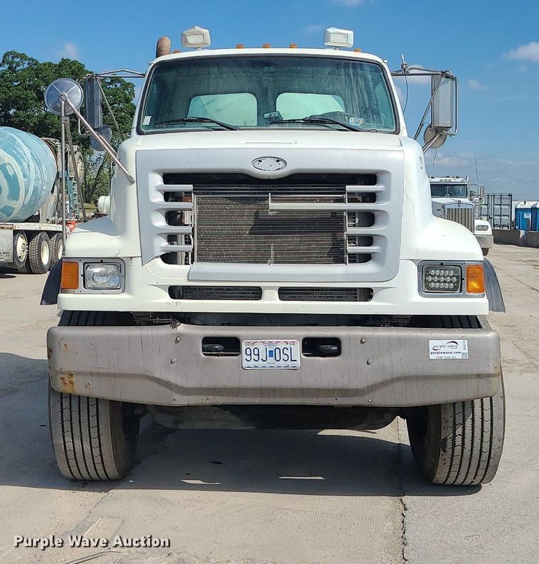 image for item DC6012 2005 Sterling L-Line  ready mix truck