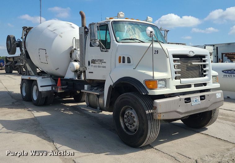 image for item DC6012 2005 Sterling L-Line  ready mix truck